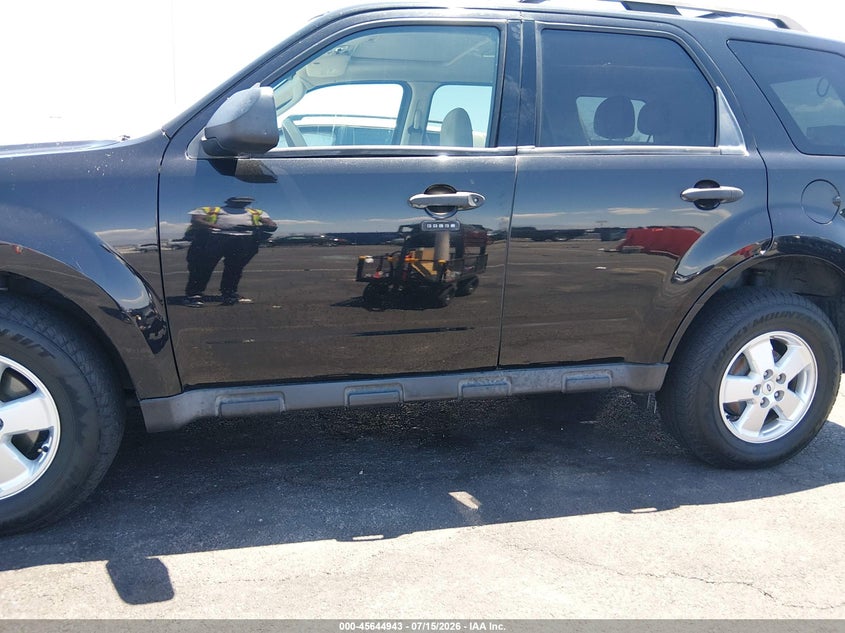 AtlanticExpress - Ford Escape