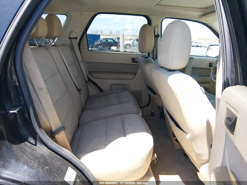 AtlanticExpress - Ford Escape