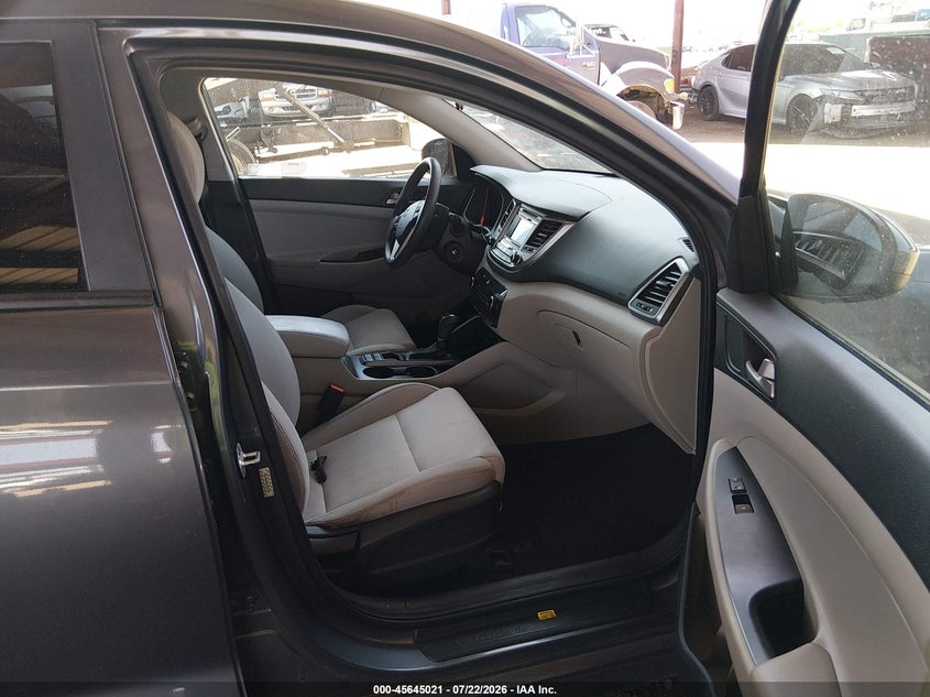2018 HYUNDAI TUCSON auction photo 5