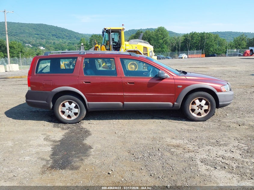 2001 Volvo V70 VIN: 2YV1SZ58D91104017 Lot: 45645022