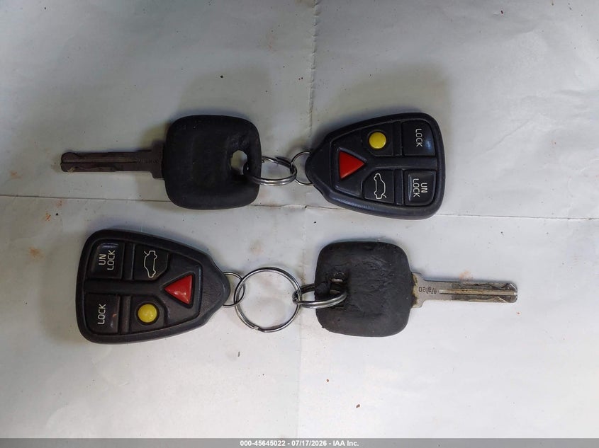 2001 Volvo V70 VIN: 2YV1SZ58D91104017 Lot: 45645022