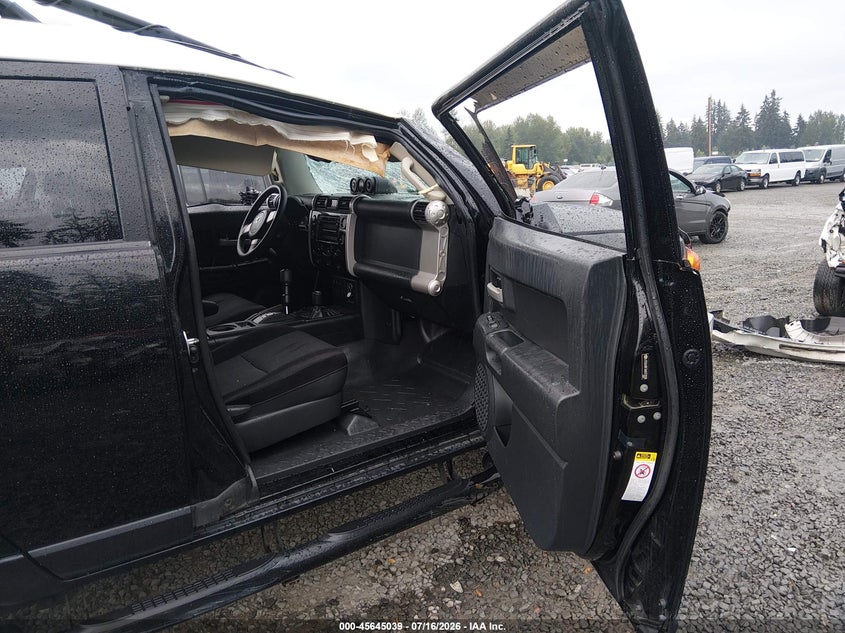 2010 Toyota Fj Cruiser VIN: JTEBU4BF3AK073838 Lot: 45645039