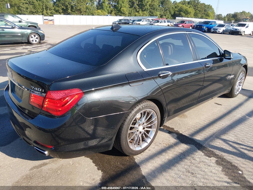 2012 BMW 740I auction photo 4