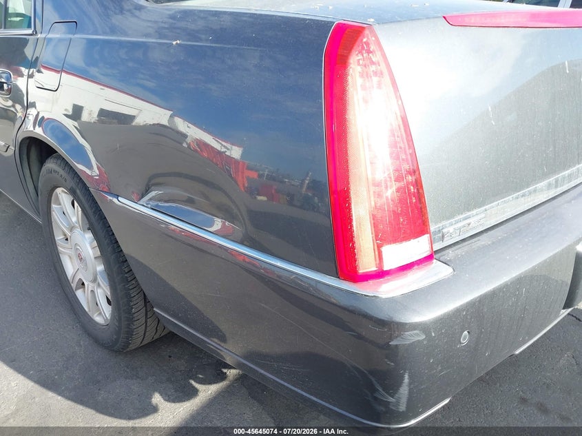 2009 CADILLAC DTS auction photo 6