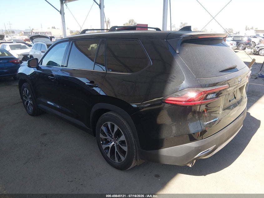 2026 TOYOTA GRAND HIGHLANDER HYBRID auction photo 3