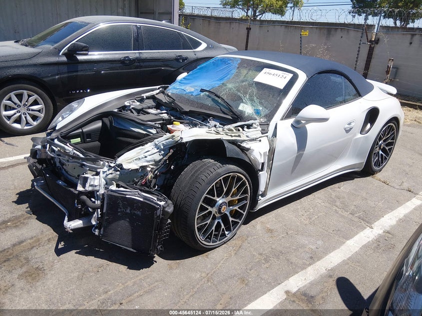 2015 PORSCHE 911 auction photo 2