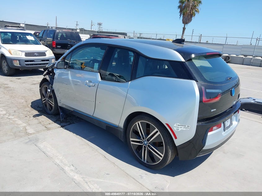 AtlanticExpress - BMW i3