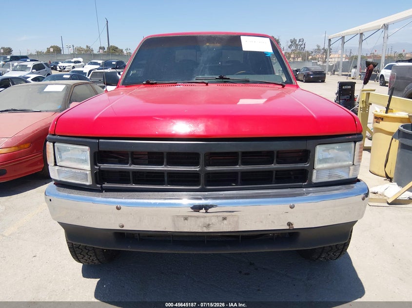 1992 Dodge Dakota VIN: 1B7GG23Y8NS667689 Lot: 45645187
