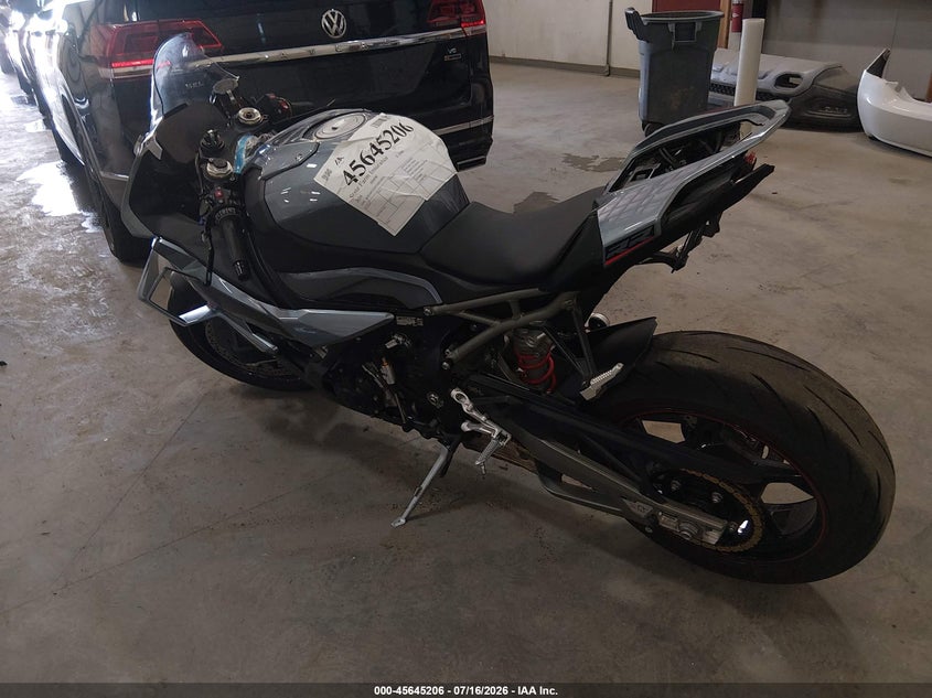 2026 BMW S 1000 auction photo 3