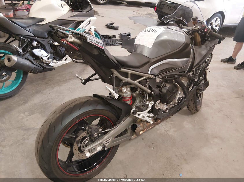 2026 BMW S 1000 auction photo 4