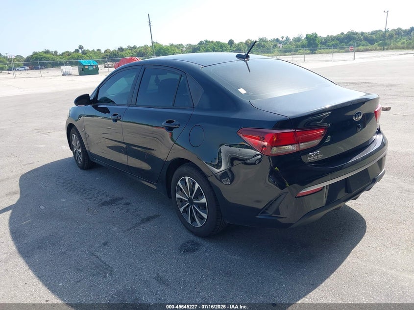 2021 KIA RIO auction photo 3