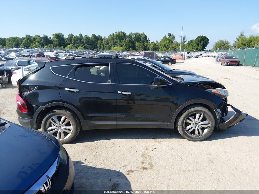 2013 Hyundai Santa Fe Sport 2.0T VIN: 5XYZUDLA5DG095310 Lot: 45645228