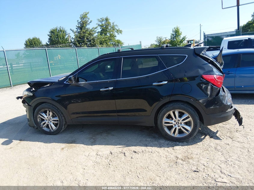 2013 Hyundai Santa Fe Sport 2.0T VIN: 5XYZUDLA5DG095310 Lot: 45645228