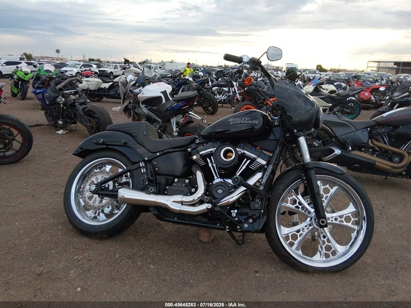 2018 Harley-Davidson Fxbb Street Bob VIN: 1HD1YJJ12JC032523 Lot: 45645283