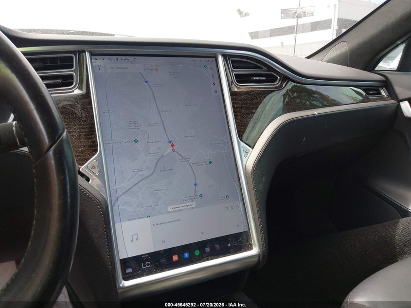 2016 Tesla Model S 60/70/75/85 VIN: 5YJSA1E16GF160117 Lot: 45645292