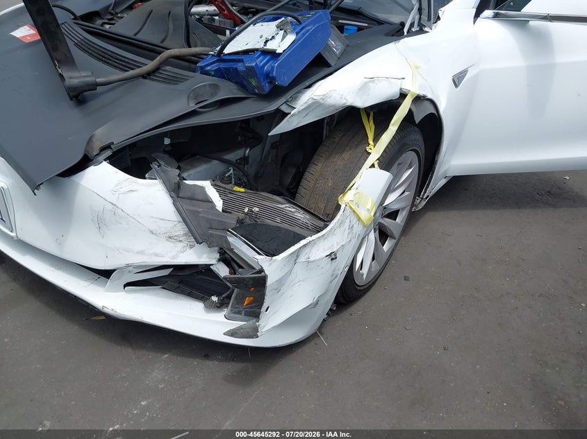 2016 Tesla Model S 60/70/75/85 VIN: 5YJSA1E16GF160117 Lot: 45645292