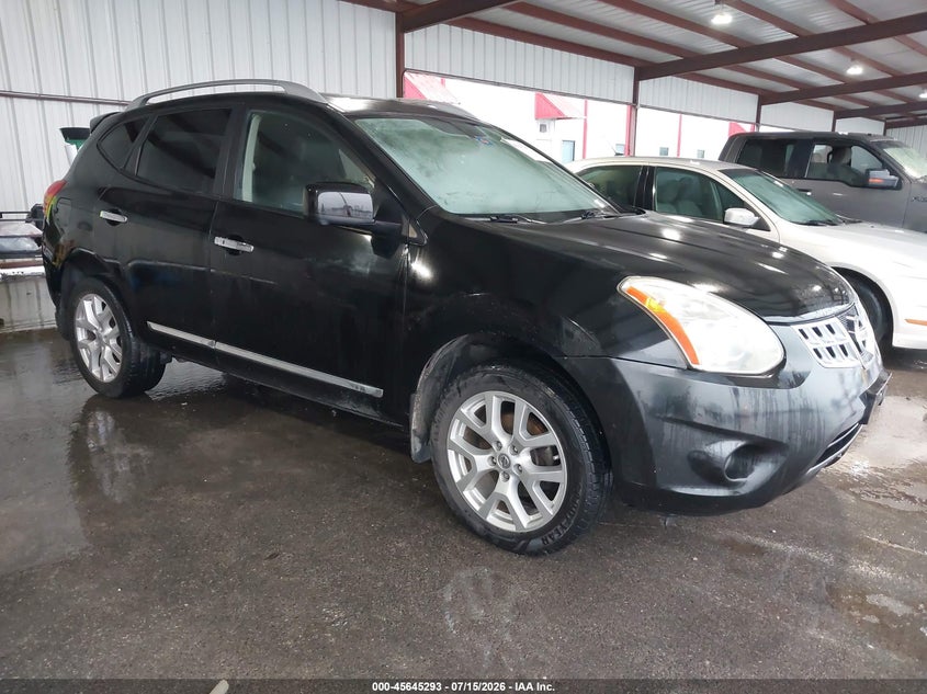 2013 NISSAN ROGUE auction photo 1
