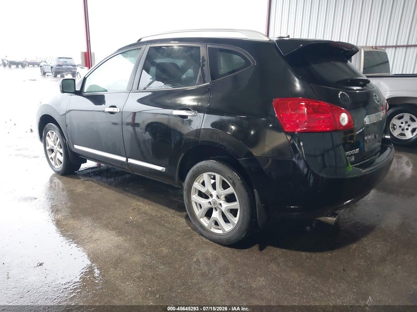 2013 NISSAN ROGUE auction photo 3