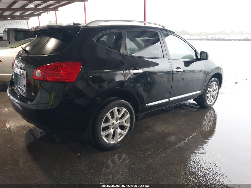 2013 NISSAN ROGUE auction photo 4