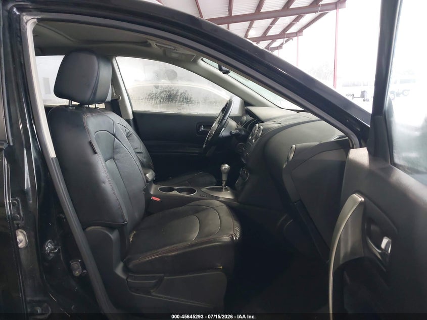 2013 NISSAN ROGUE auction photo 5