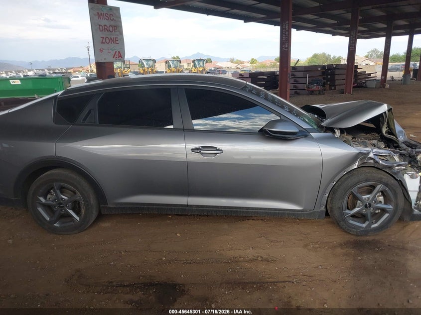 2025 Kia K4 Lxs VIN: 3KPFT4DEXSE102043 Lot: 45645301