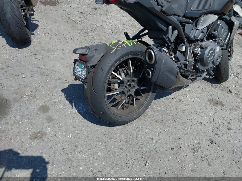 2021 HONDA CB1000 auction photo 4