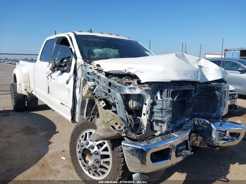 2019 FORD F-350 — zdjęcie z aukcji