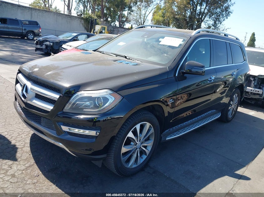 2013 Mercedes-Benz Gl 450 4Matic, Удар сзади, IAAI, VIN 4JGDF7CE5DA216700 — фото 2