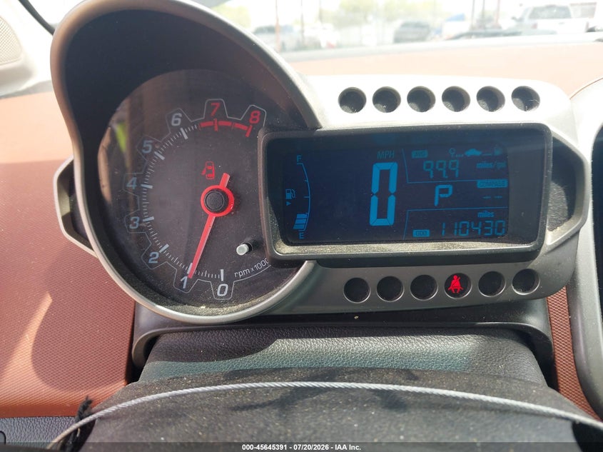 2015 CHEVROLET SONIC auction photo 7