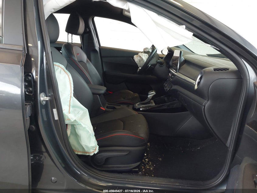 2024 KIA FORTE auction photo 5