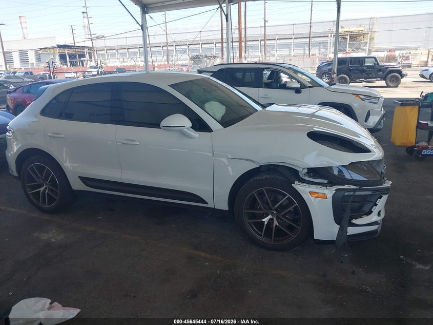 PORSCHE MACAN - zdjęcie 12