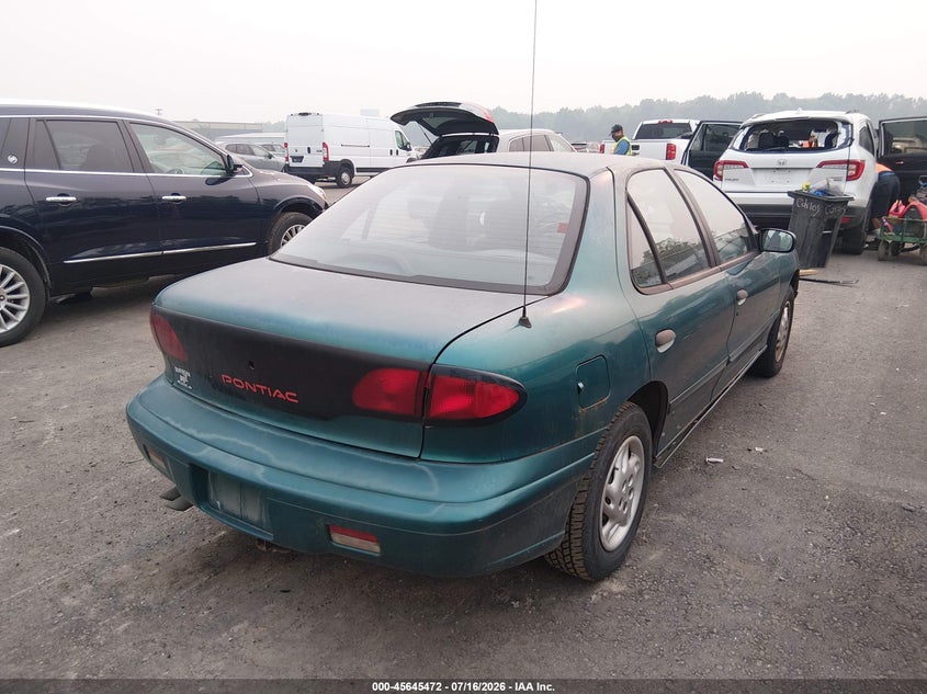 1996 PONTIAC SUNFIRE auction photo 4