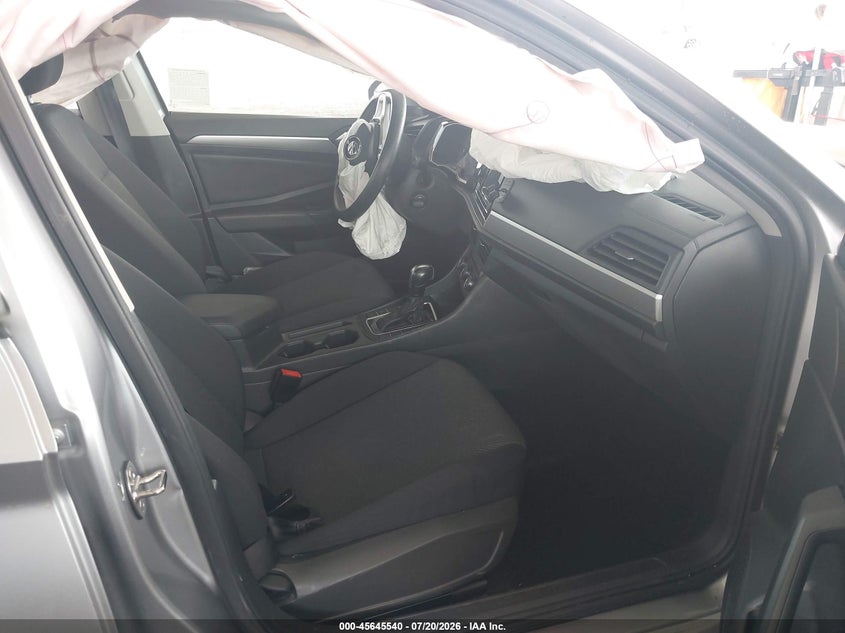 2019 Volkswagen Jetta 1.4T R-Line/1.4T S/1.4T Se VIN: 3VWC57BU2KM274580 Lot: 45645540