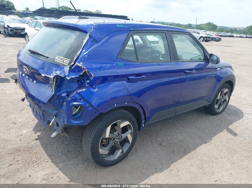 2023 HYUNDAI VENUE auction photo 4