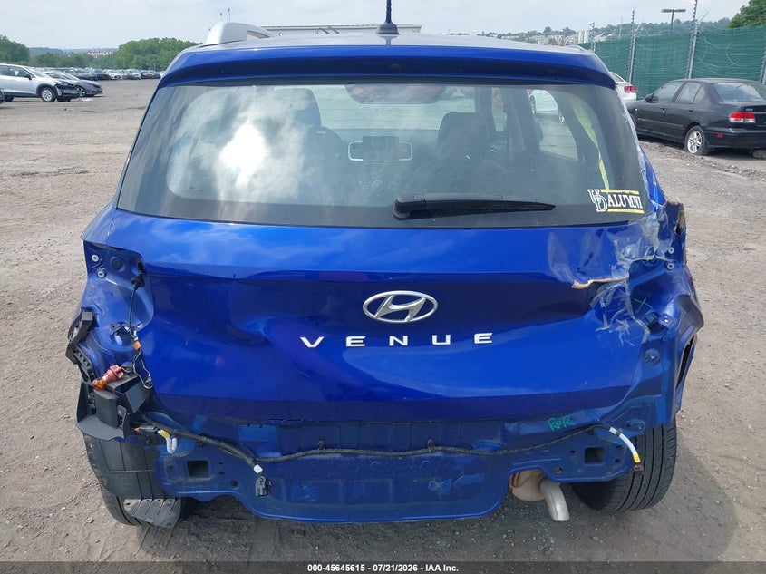 2023 HYUNDAI VENUE auction photo 6