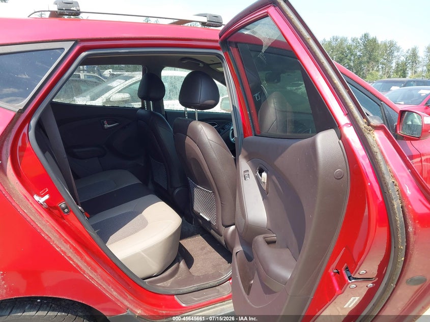 2012 HYUNDAI TUCSON auction photo 8