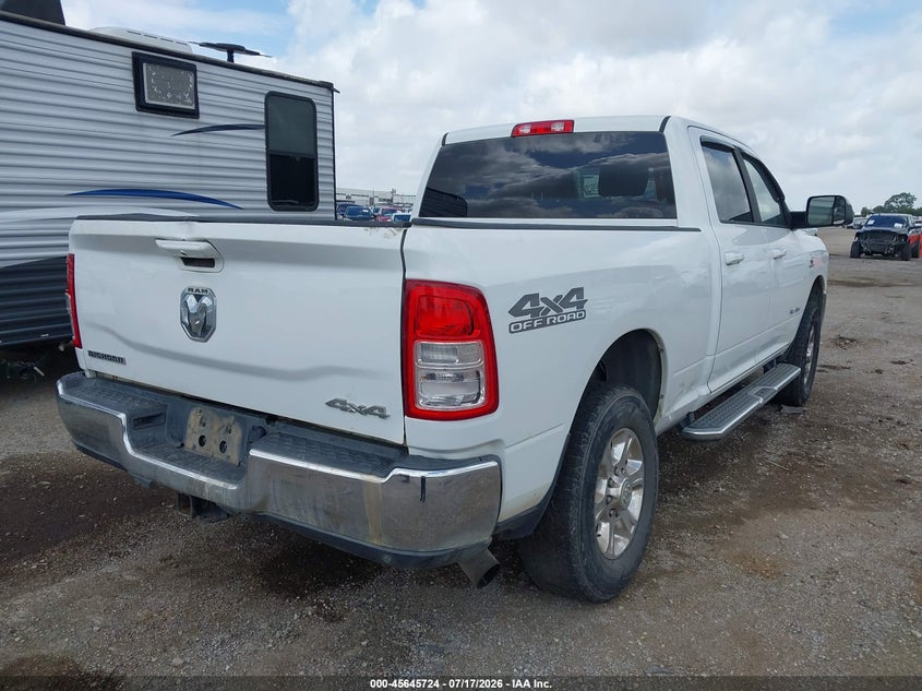 Vin: 3c6ur5dl6mg529924, lot: 46144247, ram 2500 big horn  4x4 6'4 box 20214