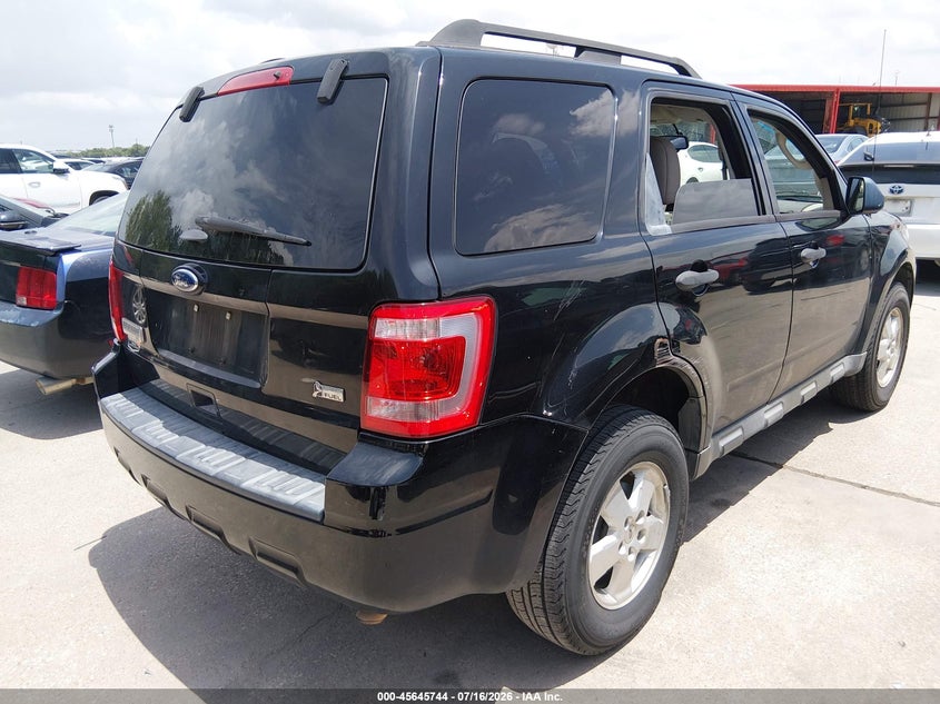Vin: 1fmcu0dg7ckc81534, lot: 46144267, ford escape xlt 20124