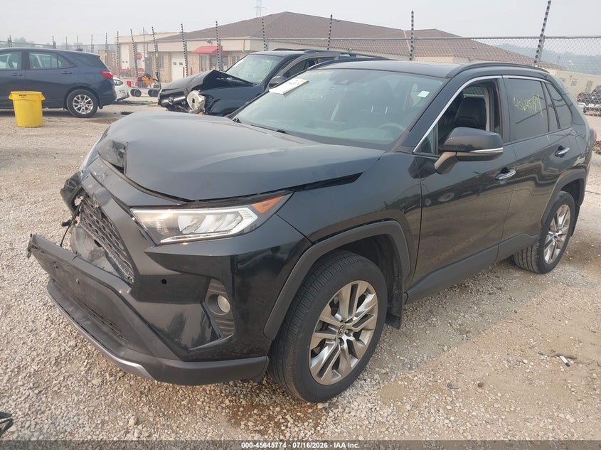 2021 TOYOTA RAV4 auction photo 2