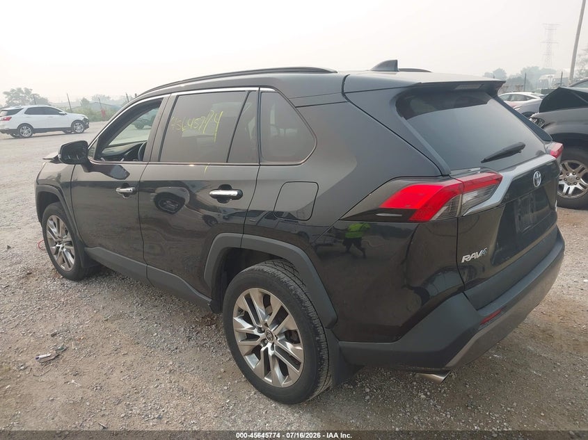 2021 TOYOTA RAV4 auction photo 3