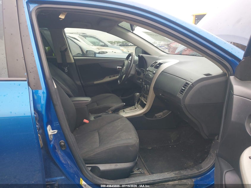 2010 TOYOTA COROLLA auction photo 5