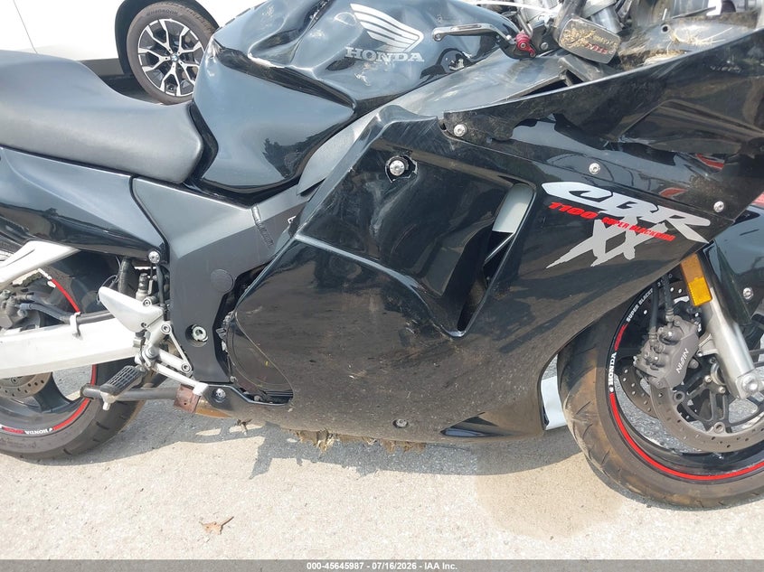 1997 Honda Cbr1100 Xx VIN: JH2SC3503VM000785 Lot: 45645987