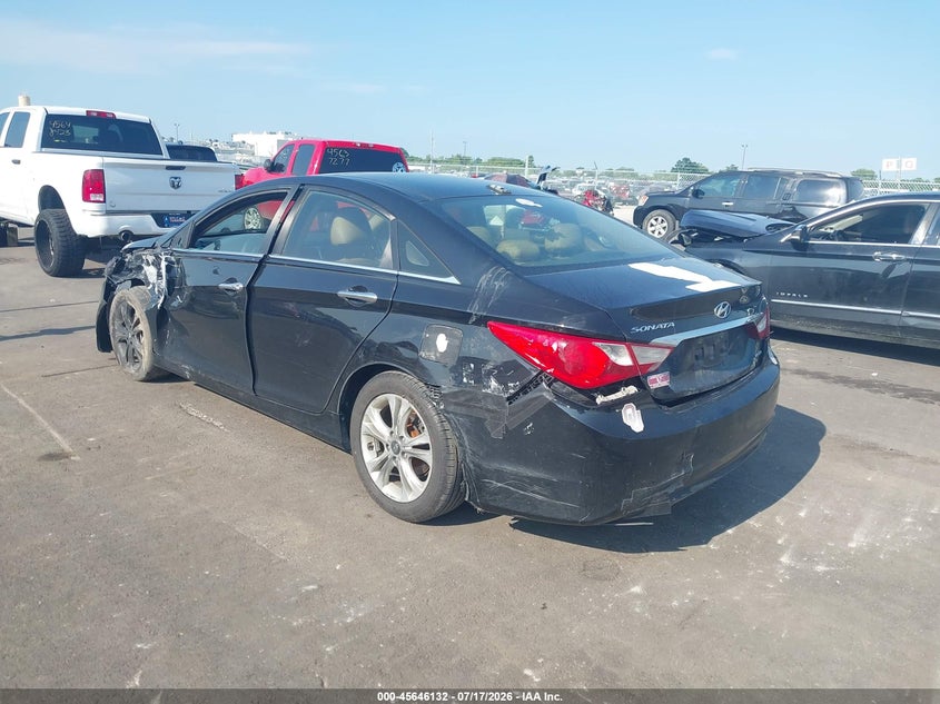 2013 HYUNDAI SONATA SEDAN 2.4L I-4 DI, DOHC, VVT, 190HP