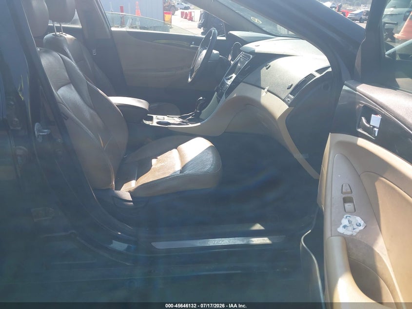 2013 HYUNDAI SONATA SEDAN 2.4L I-4 DI, DOHC, VVT, 190HP