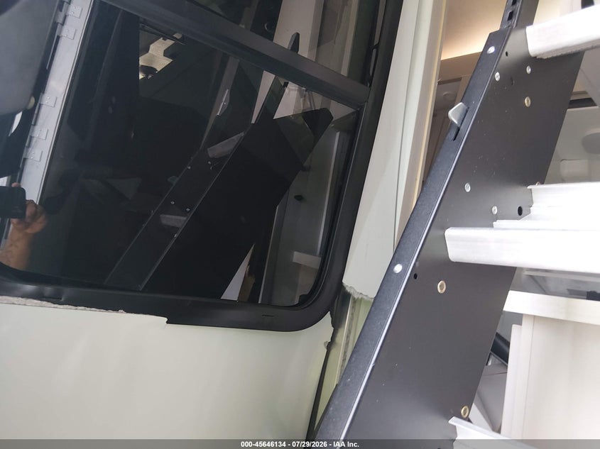 2026 JAYCO NORTHPOINT 310RLTS 5TH WHL TRAVEL TRAILER auction photo 8