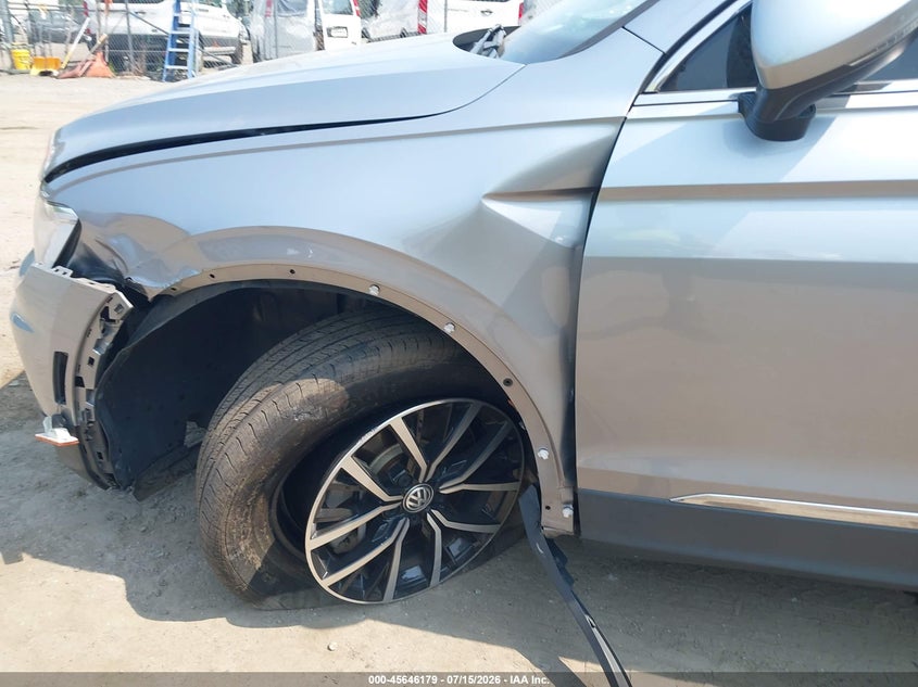 2021 Volkswagen Tiguan 2.0T Se/2.0T Se R-Line Black/2.0T Sel VIN: 3VV2B7AX8MM008780 Lot: 45646179