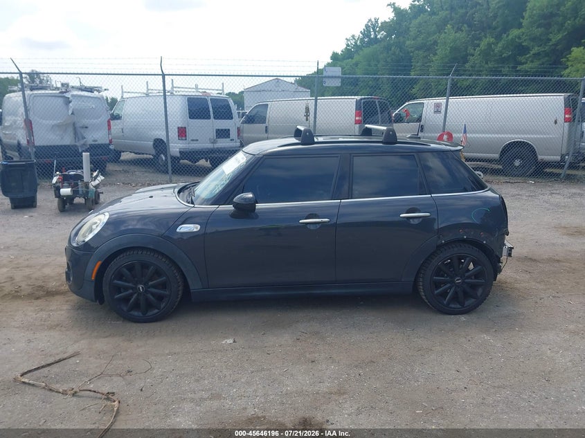 2016 Mini Hardtop Cooper S VIN: WMWXU3C55G2D30825 Lot: 45646196
