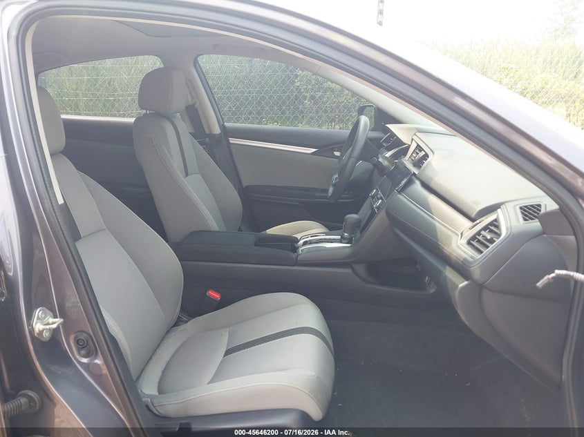 2018 HONDA CIVIC auction photo 5