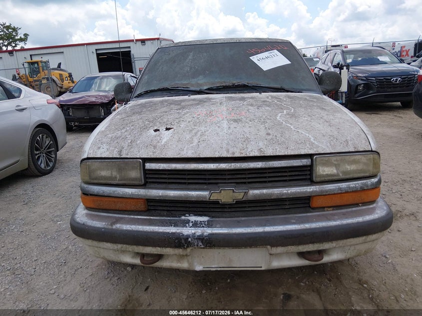 1998 Chevrolet Blazer Ls VIN: 1GNDT13W7WK138525 Lot: 45646212