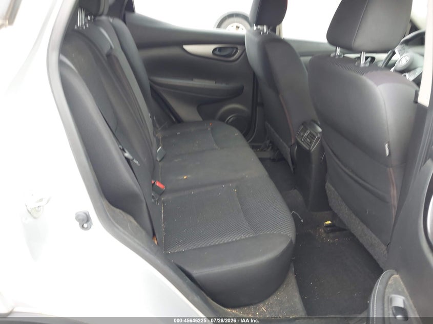 NISSAN ROGUE SPORT 2019 VIN JN1BJ1CR4KW620696